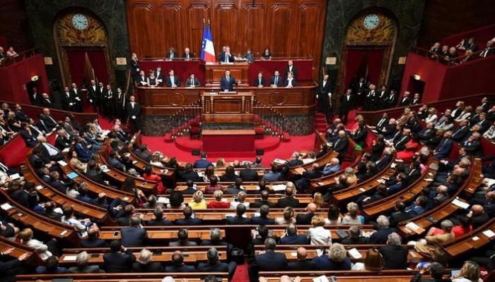 برلماني فرنسي يدعو ماكرون لفرض عقوبات على إسرائيل